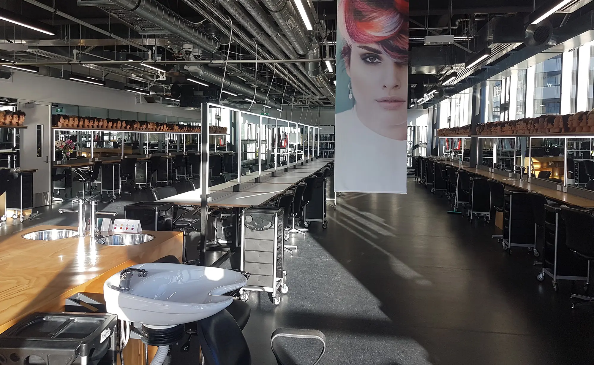 Whitieria Application Room