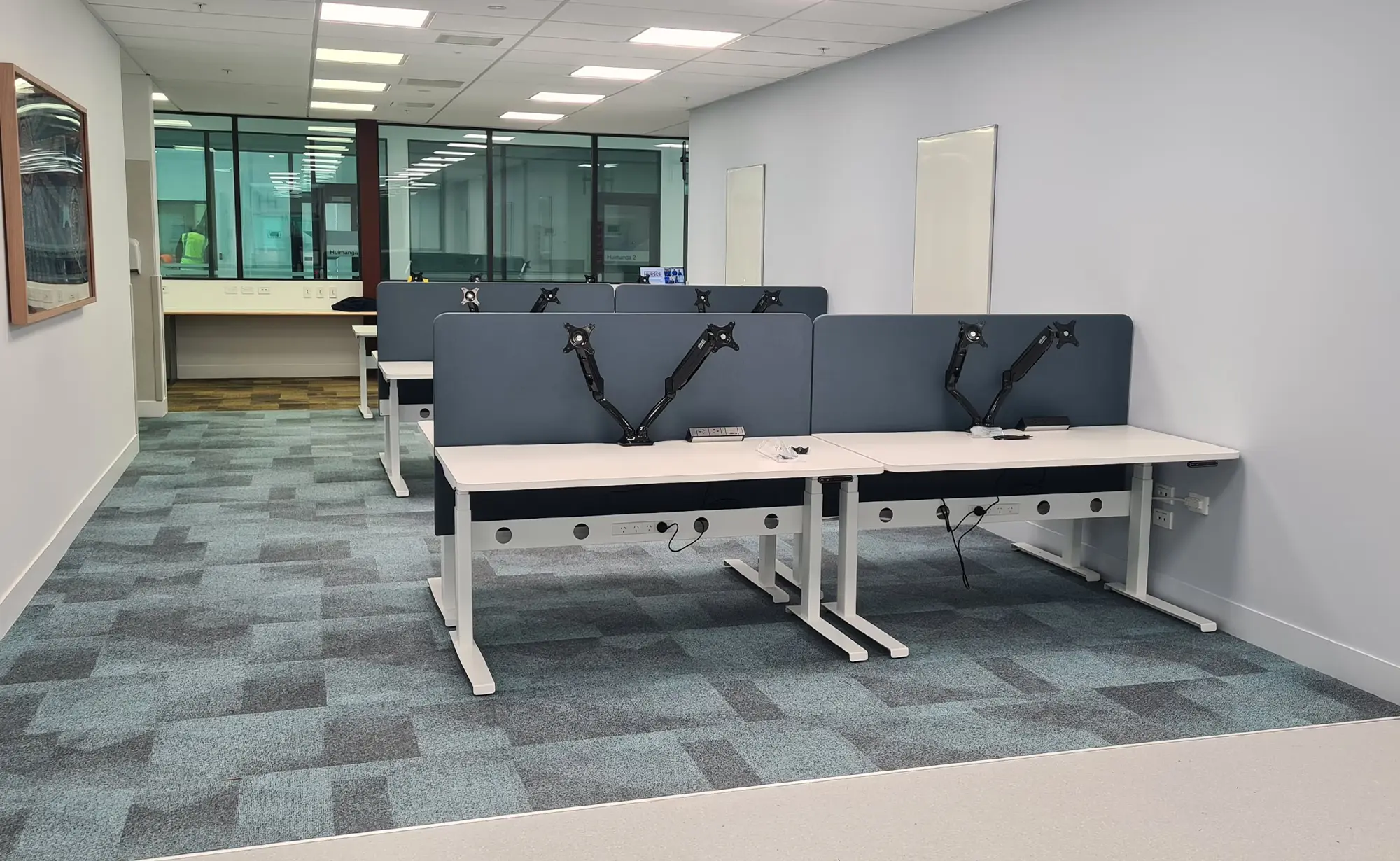 Mid Central Acute Mental Health  Apex Desking 