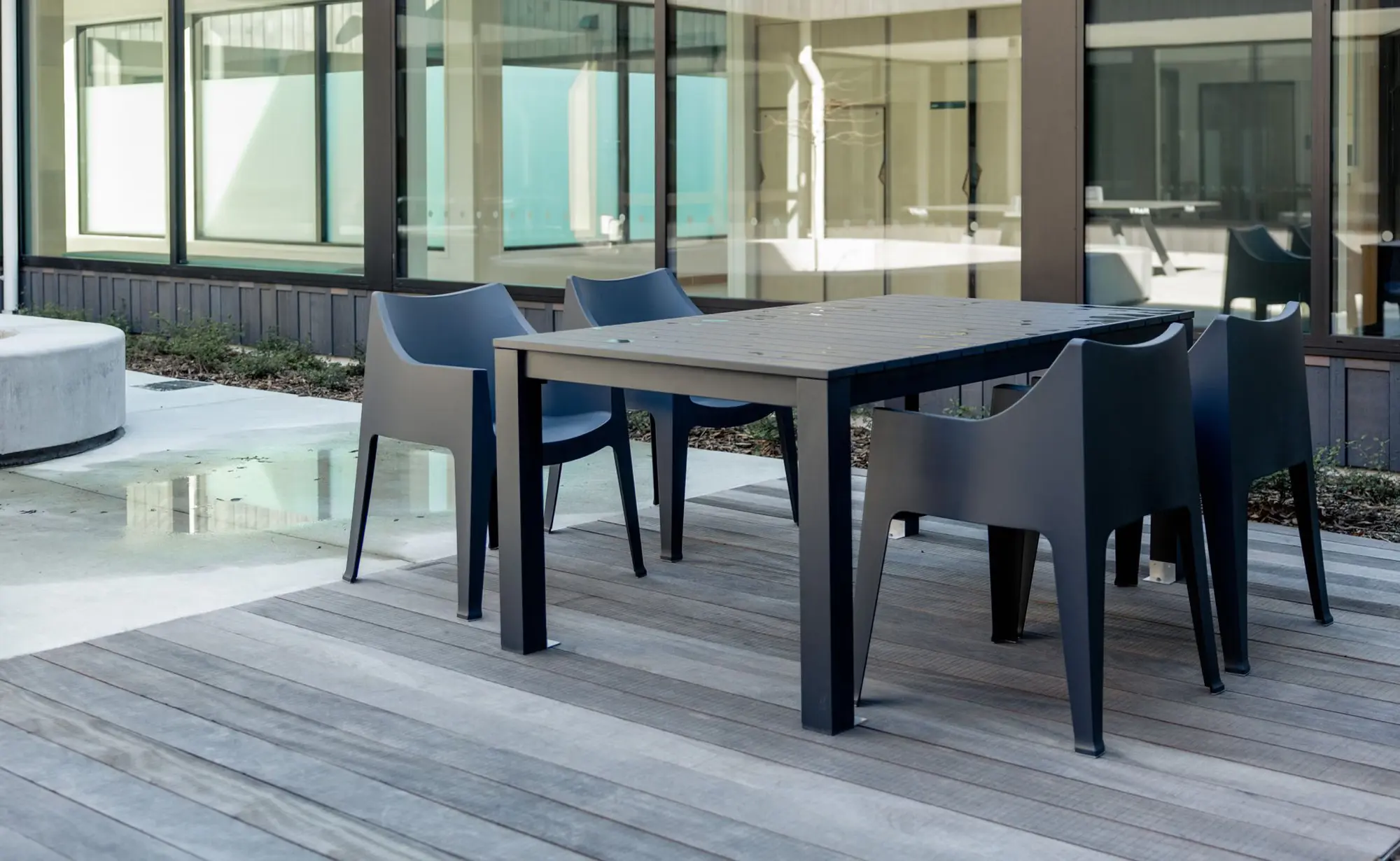 Hillmorton Outdoor Seating