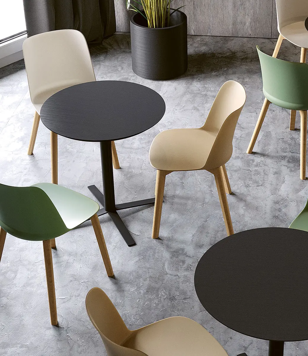 To Be Poly Cafe Round Table Setting