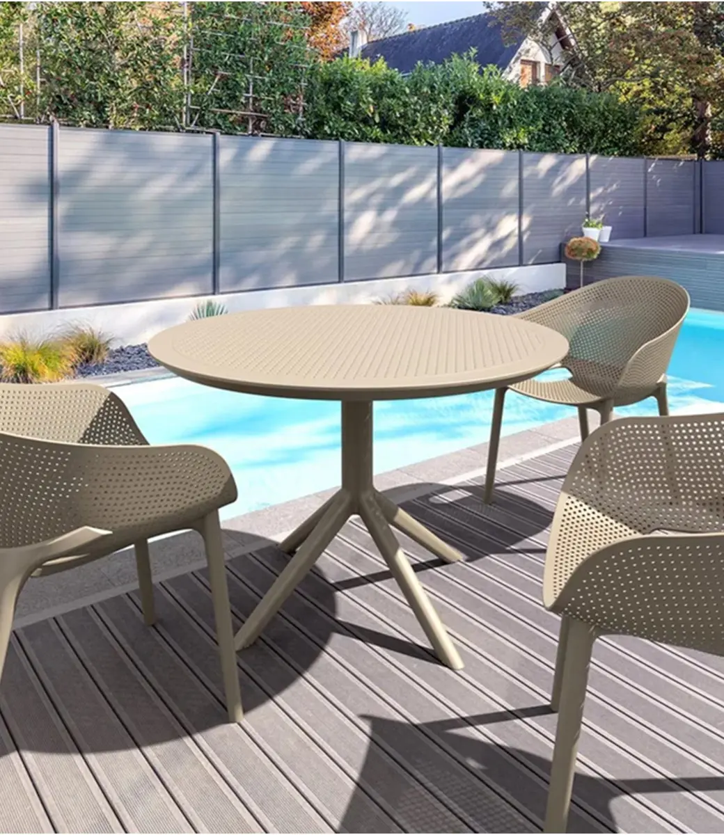 Sky Table Round Insitu