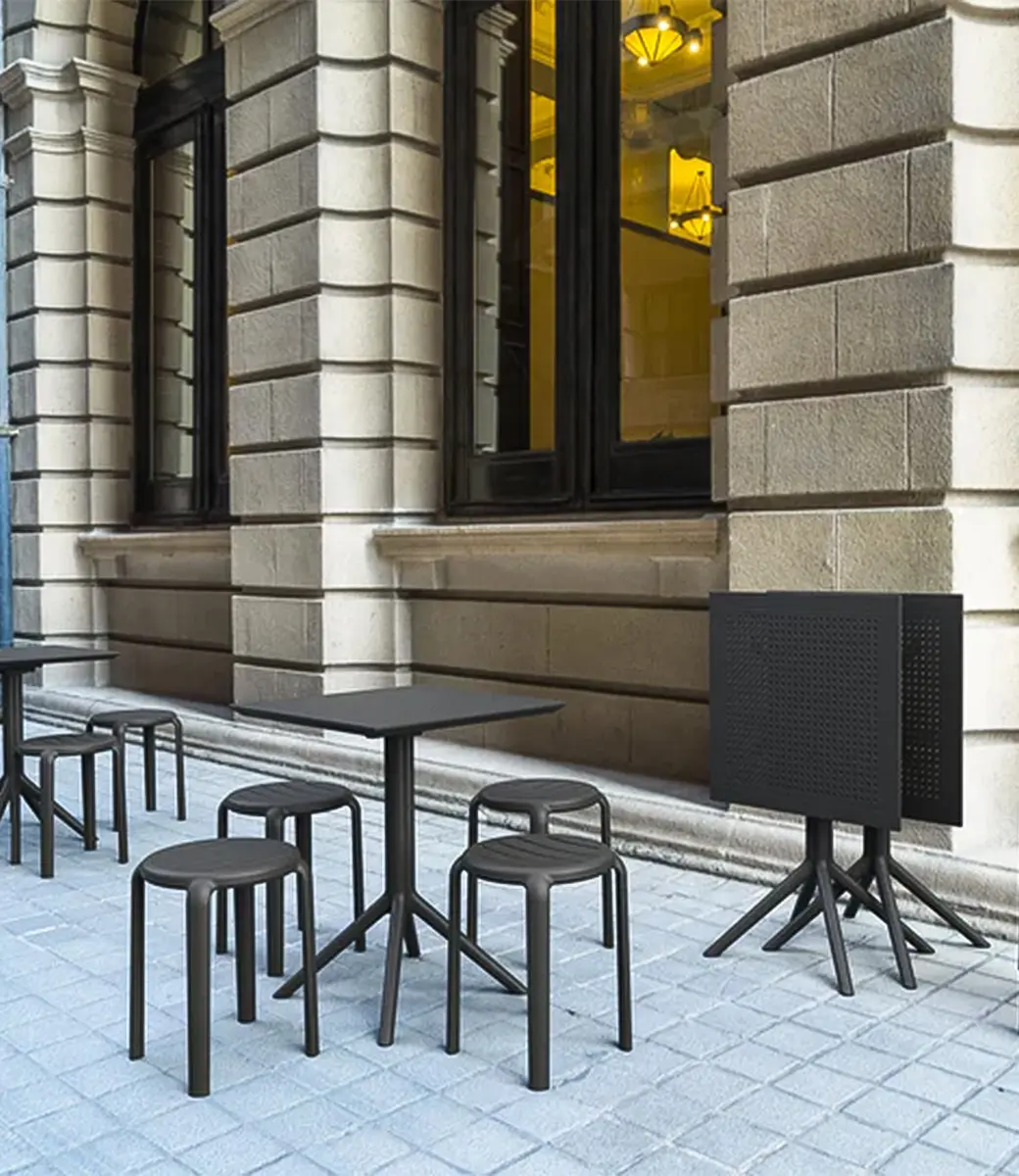 Sky Table Folding in Situ Square