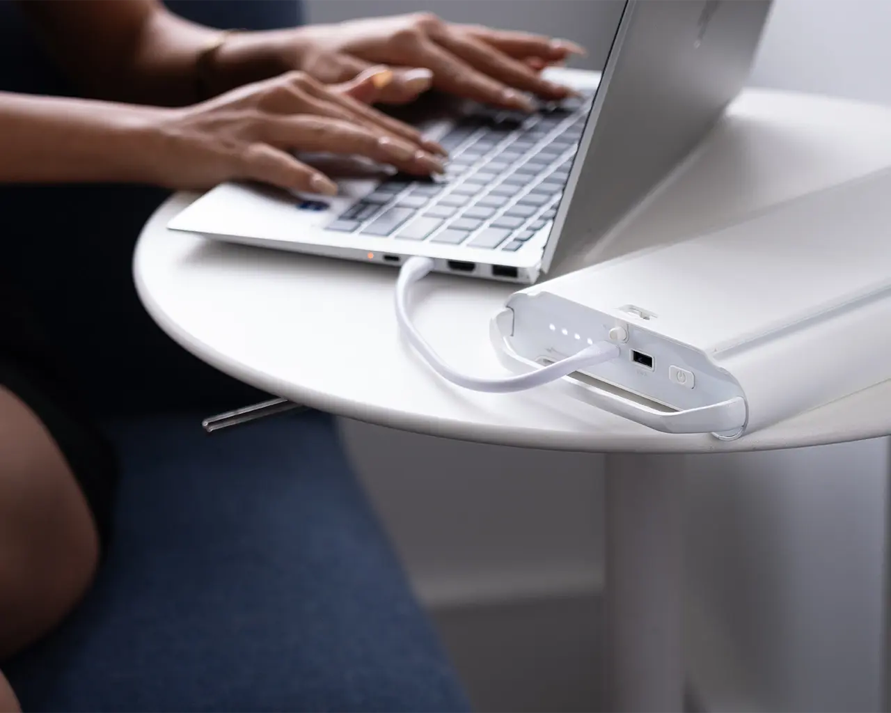 Freedom Fr210 Laptop Charger