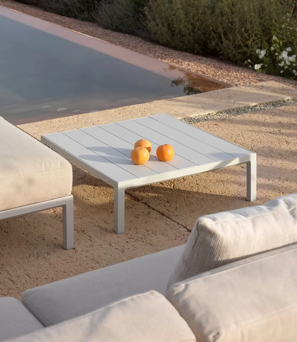 Maximo Outdoor Coffee Table White in Situ 