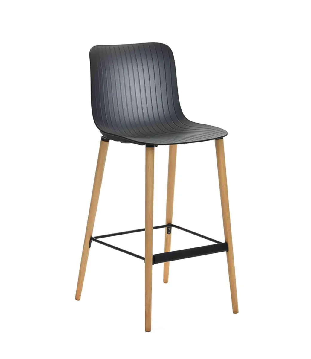 Dragonfly Stool Angle