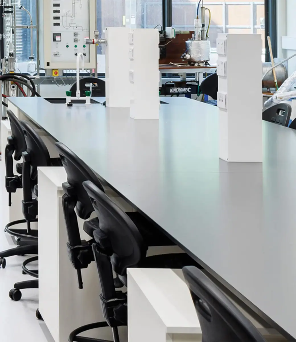 Enso Technicial Chair Science Room