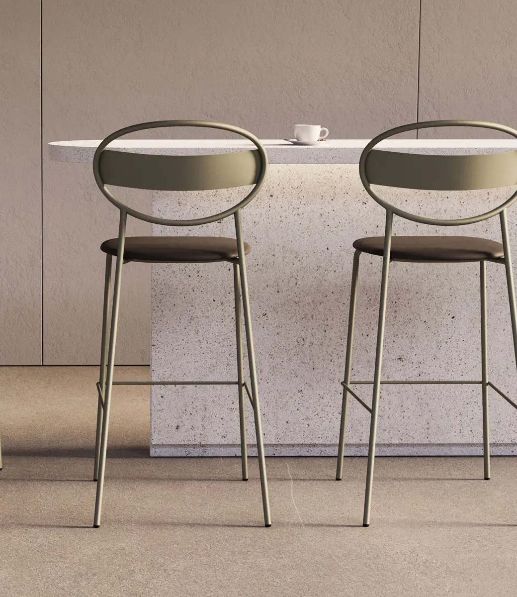 Sole Stool Bar Setting