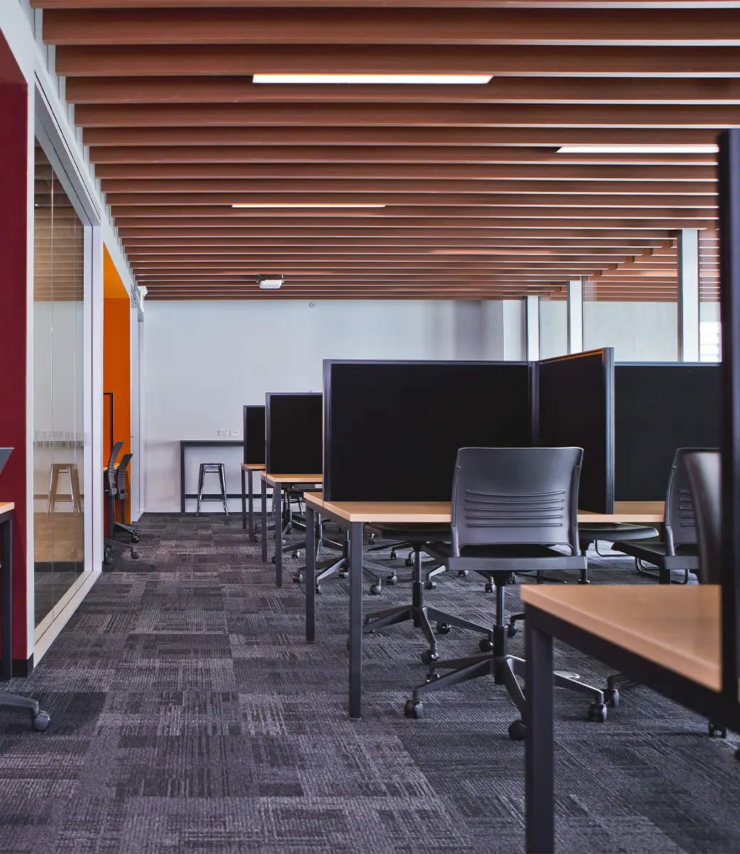 Dane Multiperson Table in Situ 